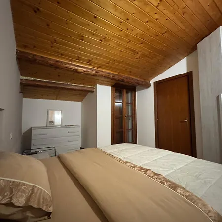 Da Rifare 1 Apartment Solto Collina